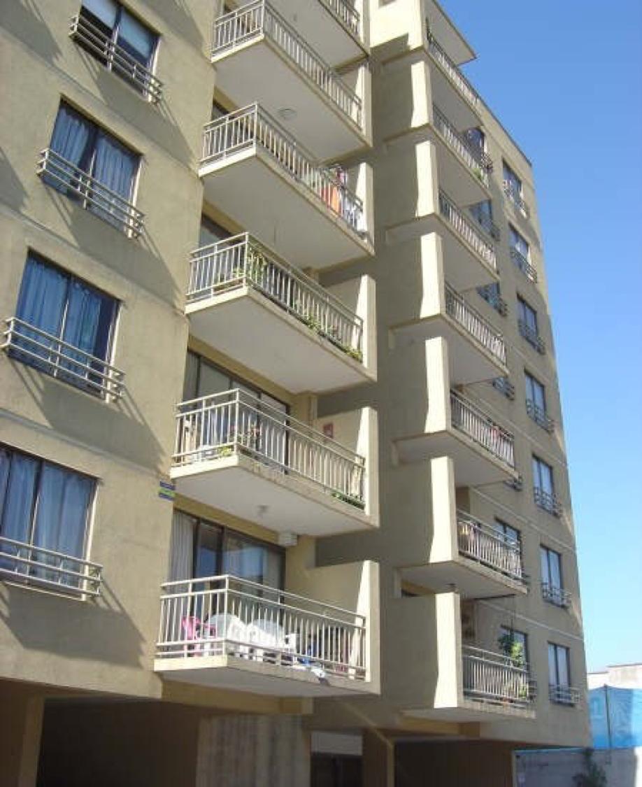 Edificio residencial con fachada EIFS en Santiago de Chile